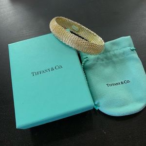 Tiffany’s somerset mesh bracelet, medium